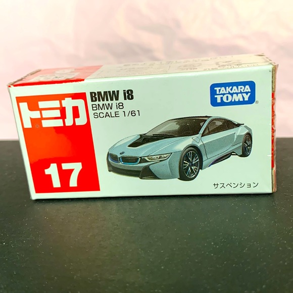 TAKARA TOMY BMW i8 1/61 - Picture 1 of 5